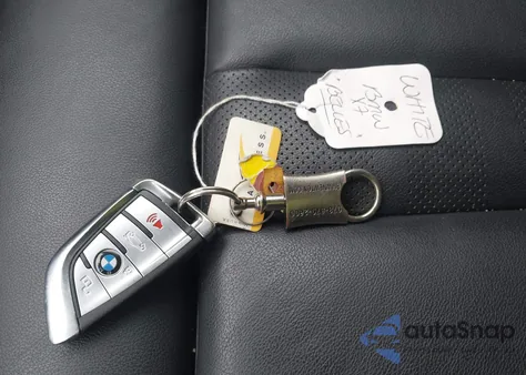 2020 BMW X7 M50I from USA, damaged, VIN 5UXCX6C09L9C83152